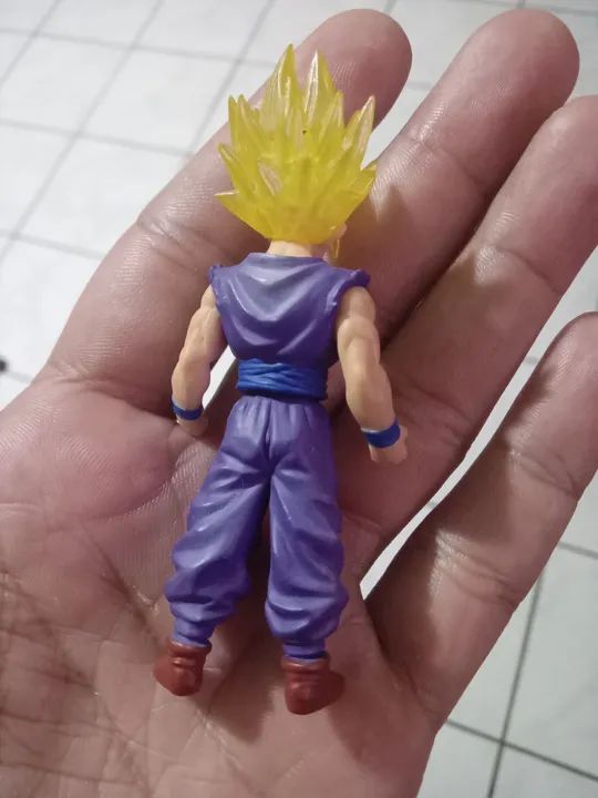 Duas miniaturas Dragon Ball Z Super Boo e Gohan ssj 2 originais gashapons - Foto 3
