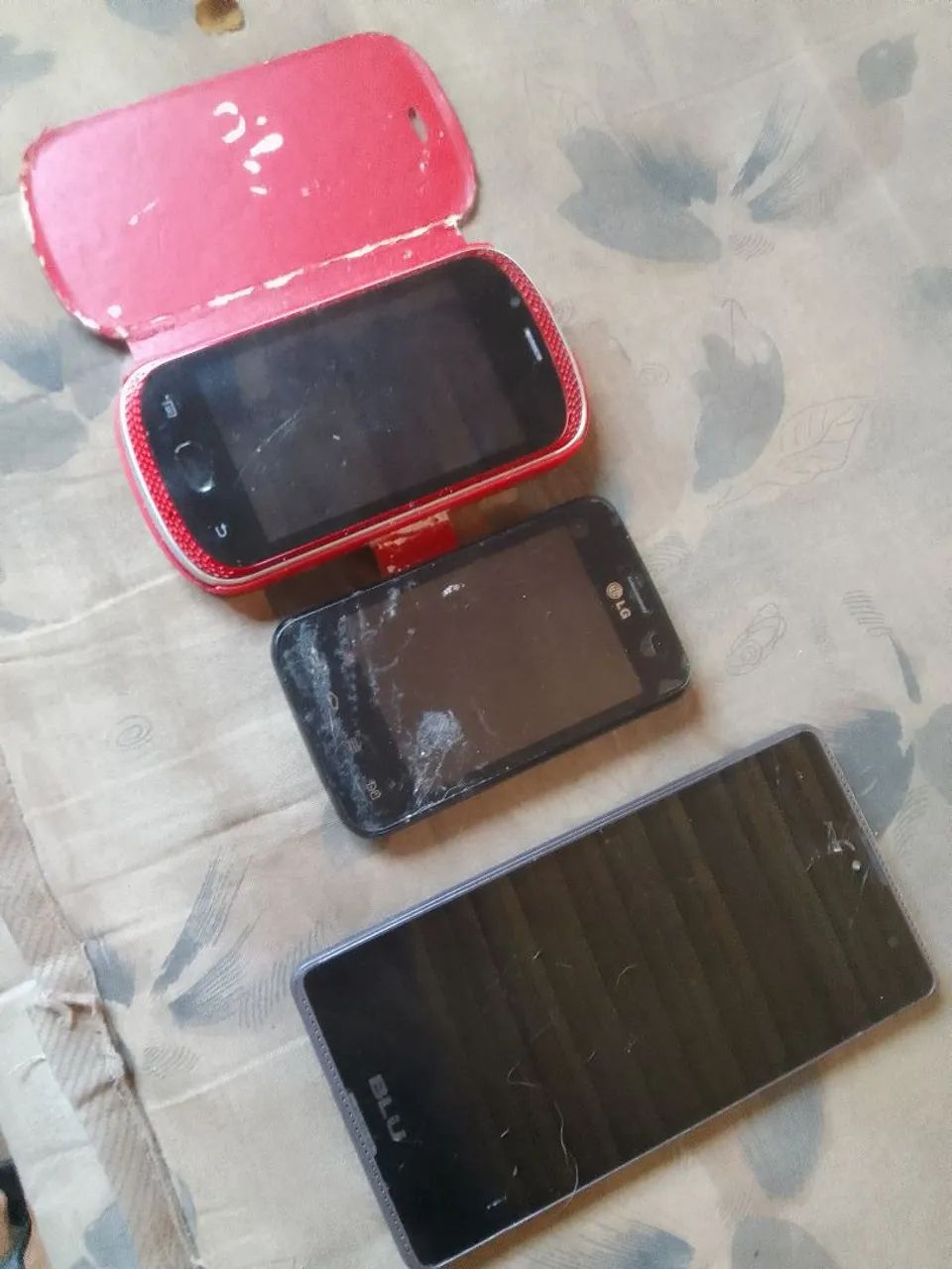 Celulares antigos para retirada de peças  - Foto 2