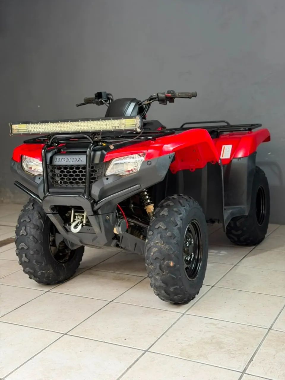 Quadriciclo Fourtrax Honda 4x4 - Foto 4