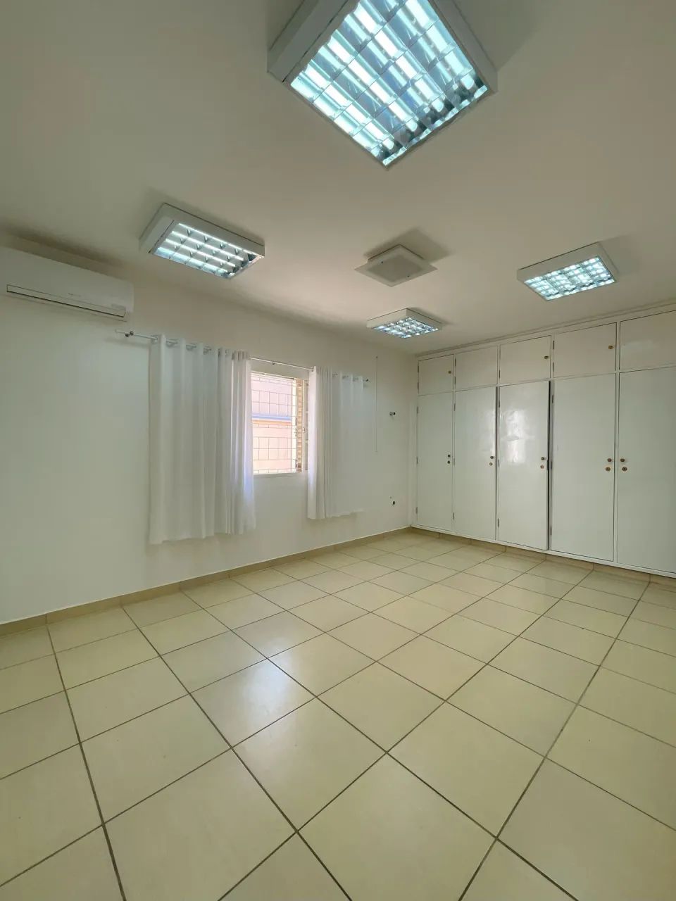 Sala Comercial para Locação no Jardim Chapadão - Campinas, SP