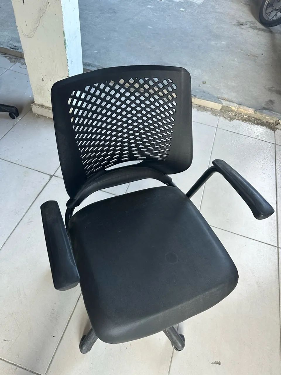 Cadeira Ergonômica Beezi - Foto 3