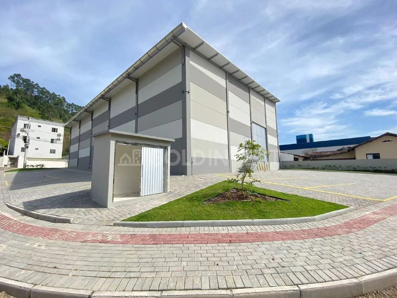 Galpão com 600m² no bairro Bateas!!! - Foto 3