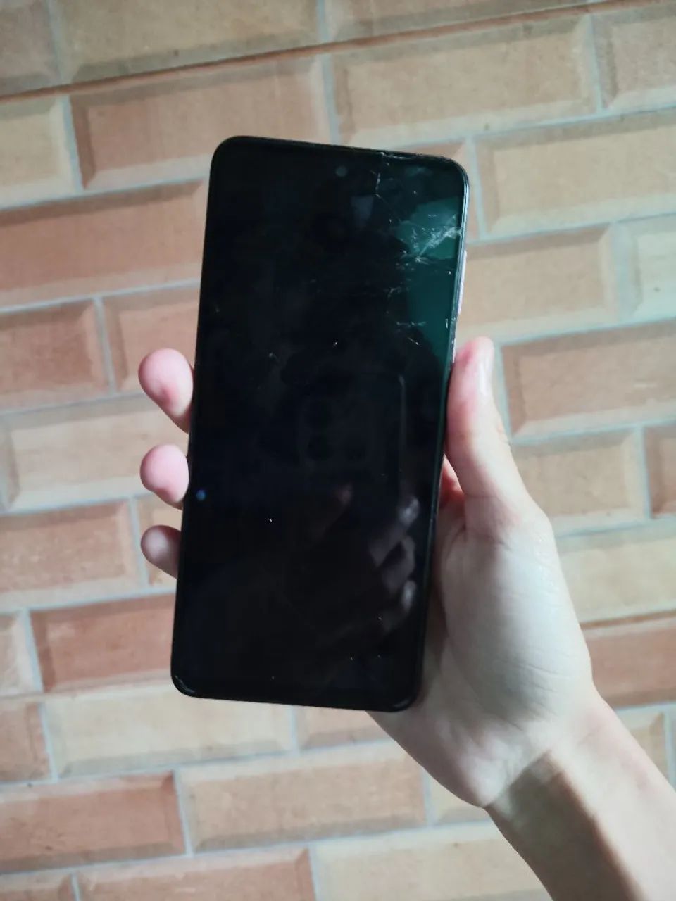 Celular G42 - Foto 2