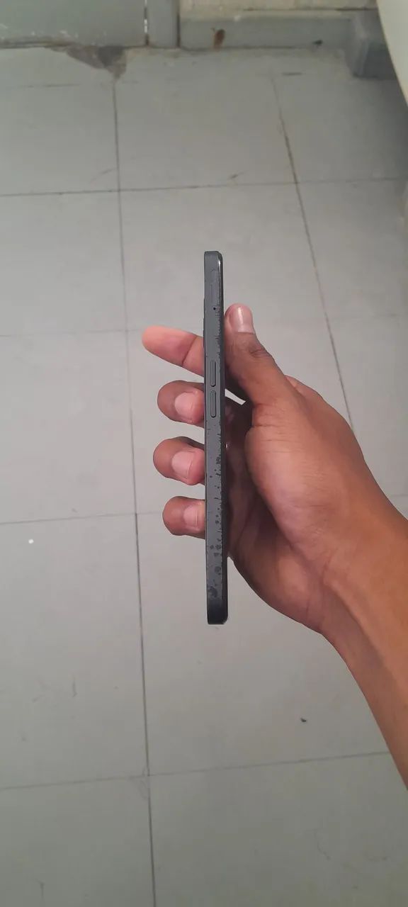 Vendo Realme C35 usado  - Foto 2