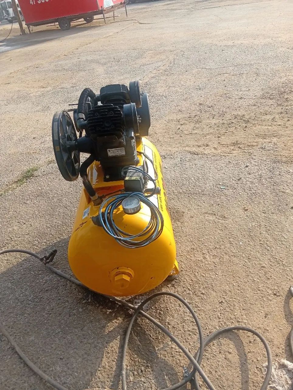 Compressor 10 pés motomil