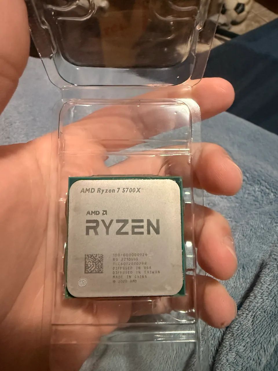 Ryzen 7 5700x