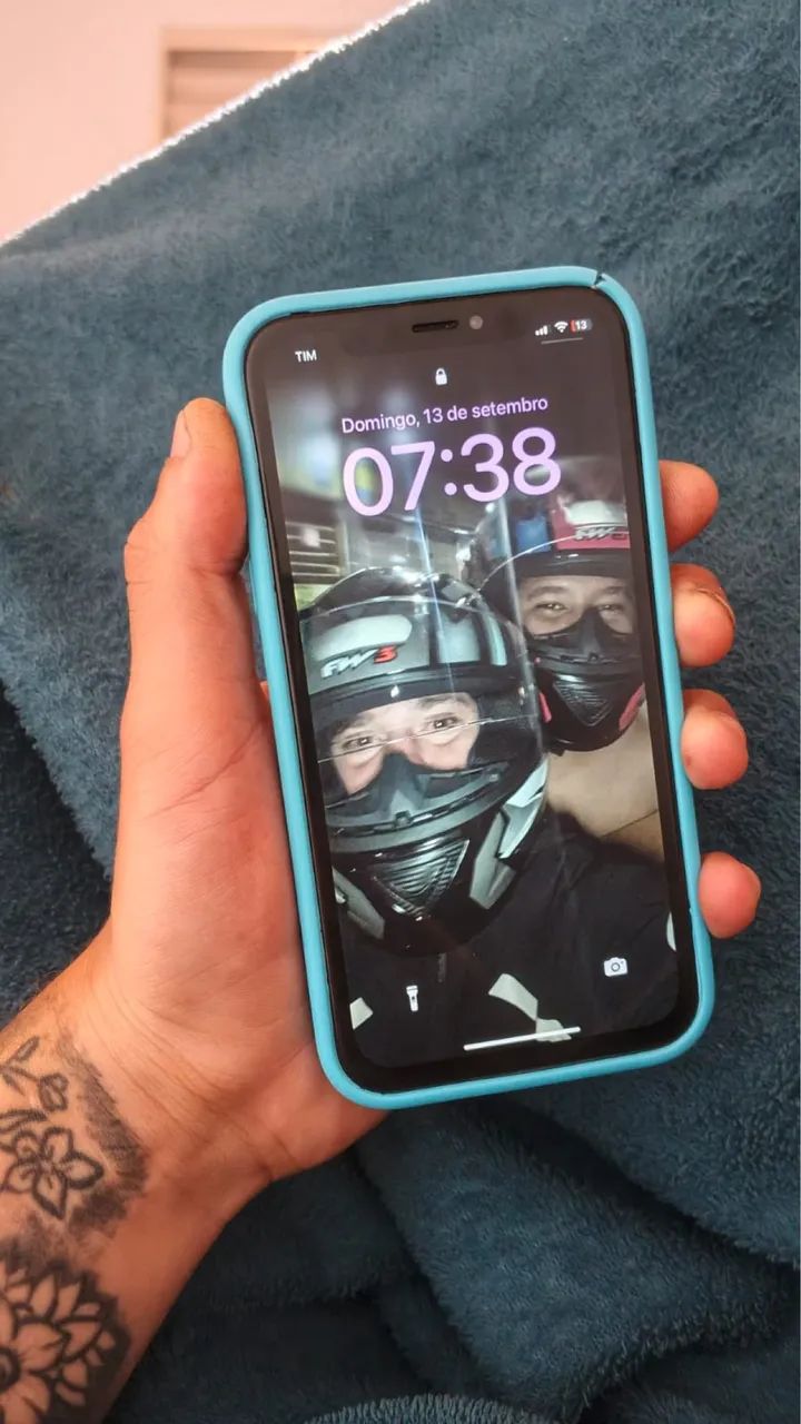 VENDO IPHONE XR 64 gb - Foto 2