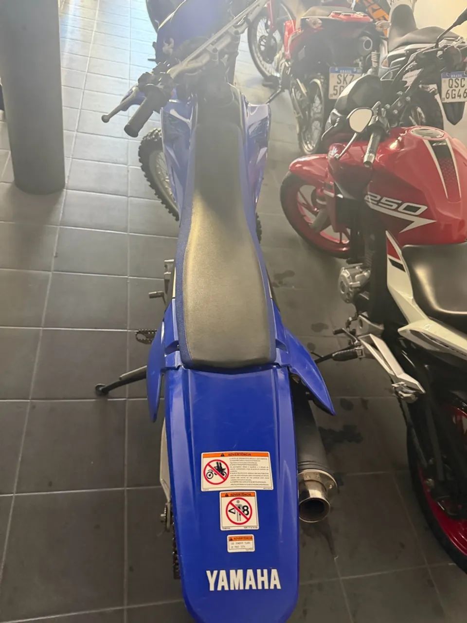 Yamaha TT-R 230 - Foto 4