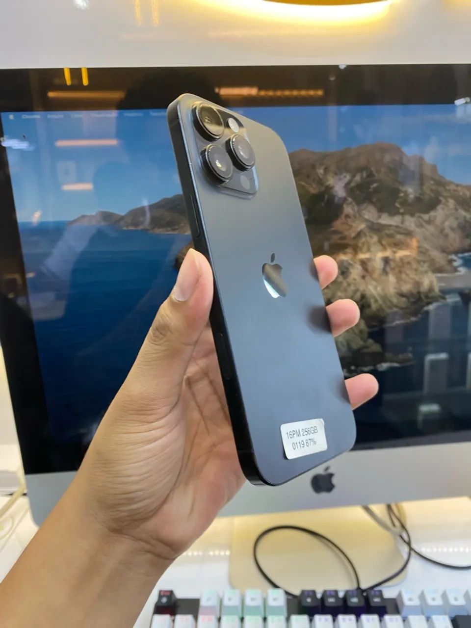 iPhone 16 Pro Max 256gb  - Foto 2