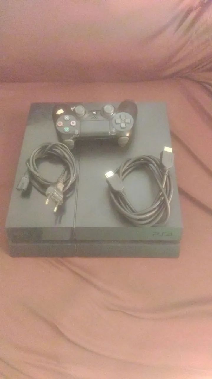 Vendo ps4  Fat pegando perfeitamente com 1 controle original  - Foto 2