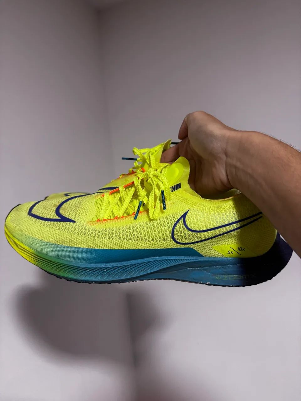 Tênis Nike zoomx streakfly n44 - Foto 3