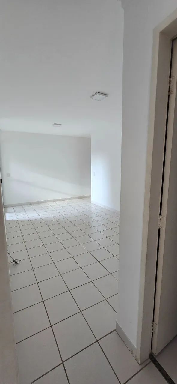 Apartamento No Setor Fama 3Qs com armários - Foto 4
