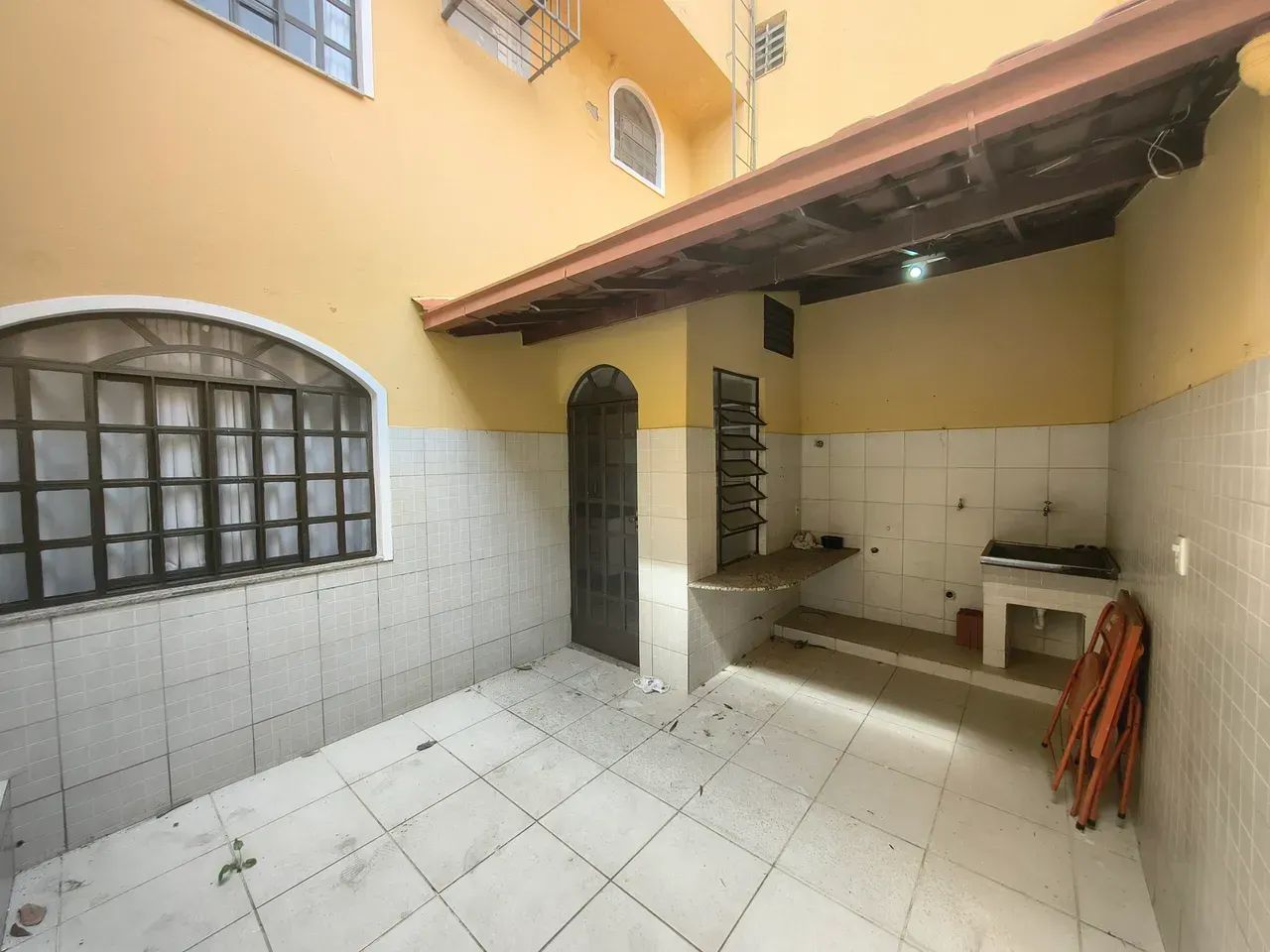 Casa Triplex no Grã Duquesa com 2 Suítes 2 Varandas - Foto 5