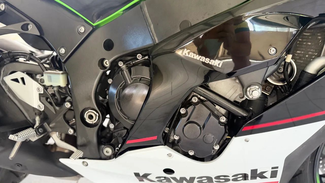 Motos Kawasaki Ninja Zx-10/ Zx-10r 1000cc 2022 no Brasil