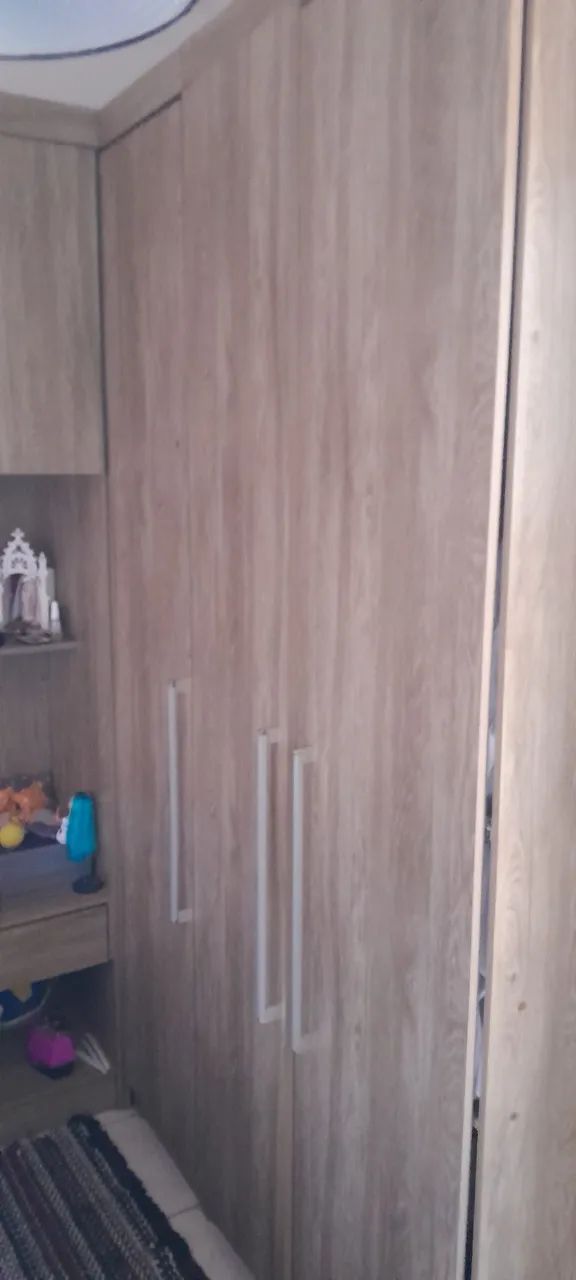 Conjunto de Quarto em L mais escrivaninha  - Foto 3