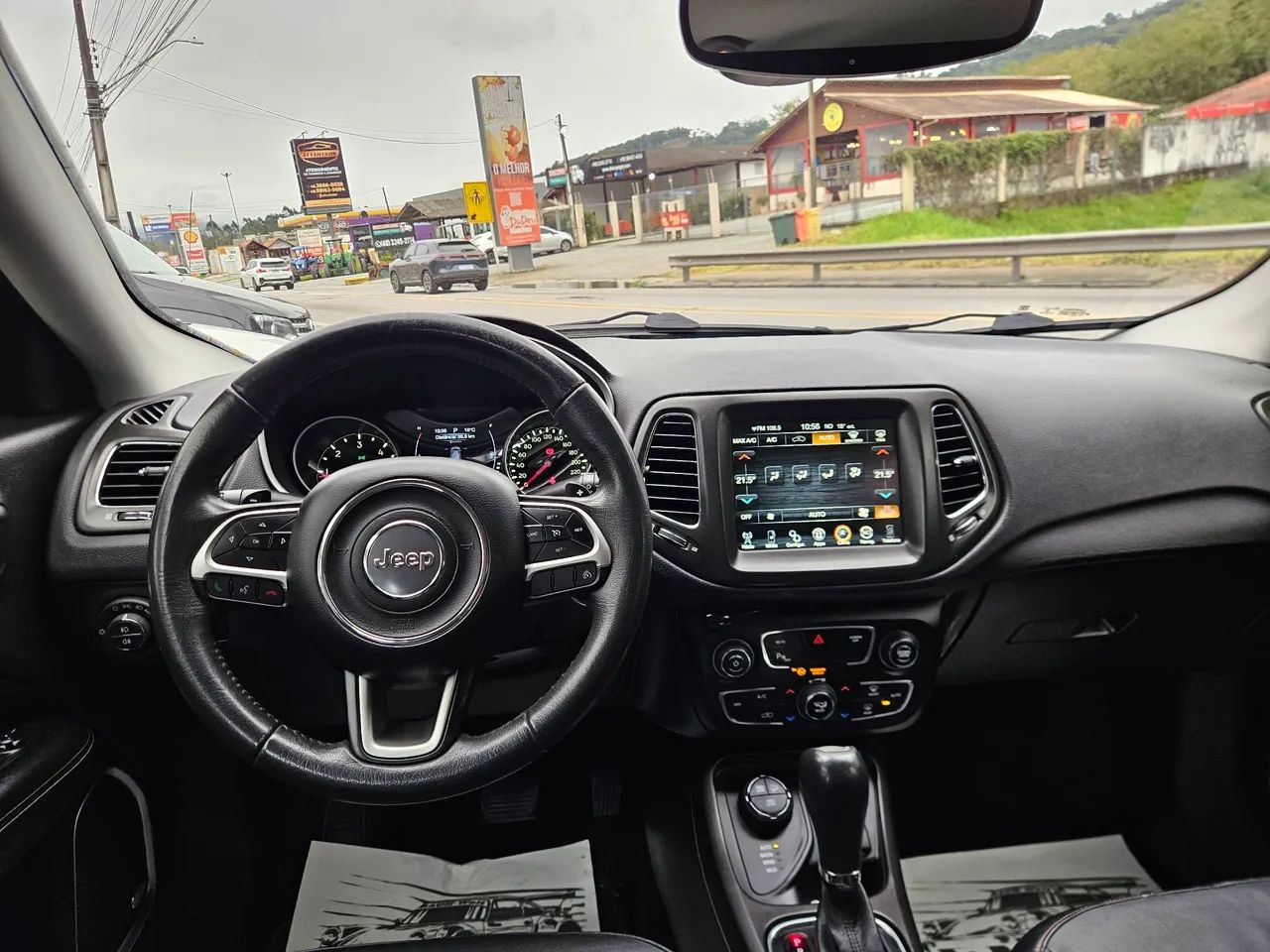 Jeep Compass Longitude 2.0 4X4 Dies. 16V Aut. 2017 - Foto 4