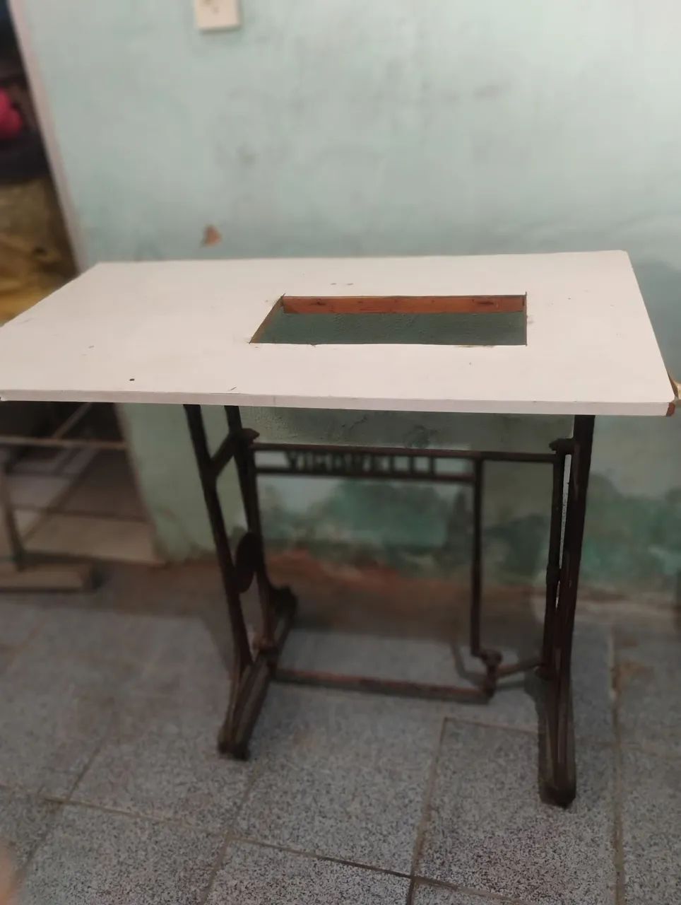Masa para máquina pernas de ferro ,250,00 - Foto 2