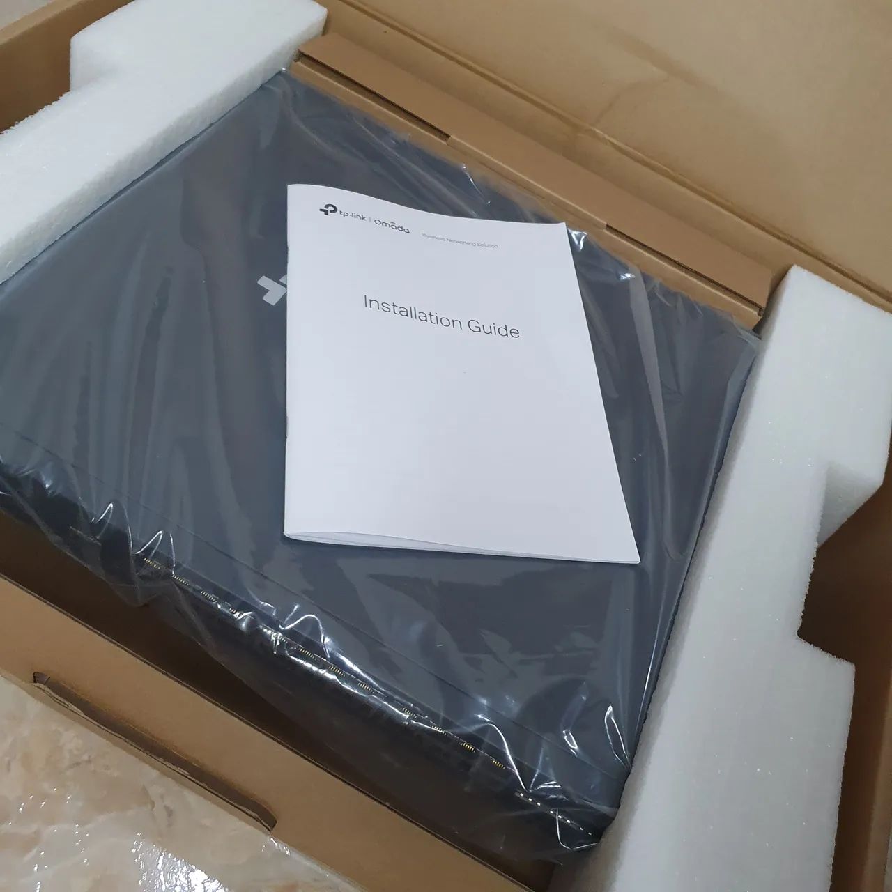 Switch Tp-link Omada 28 PTS Gigabit Gerenciavel 24P Poe+ 4P SFP TL-SG3428MP - Foto 2