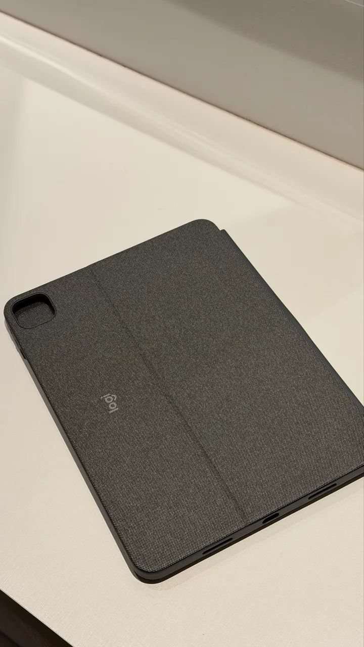 Capa iPad Logitech iPad 11? pro - Foto 2