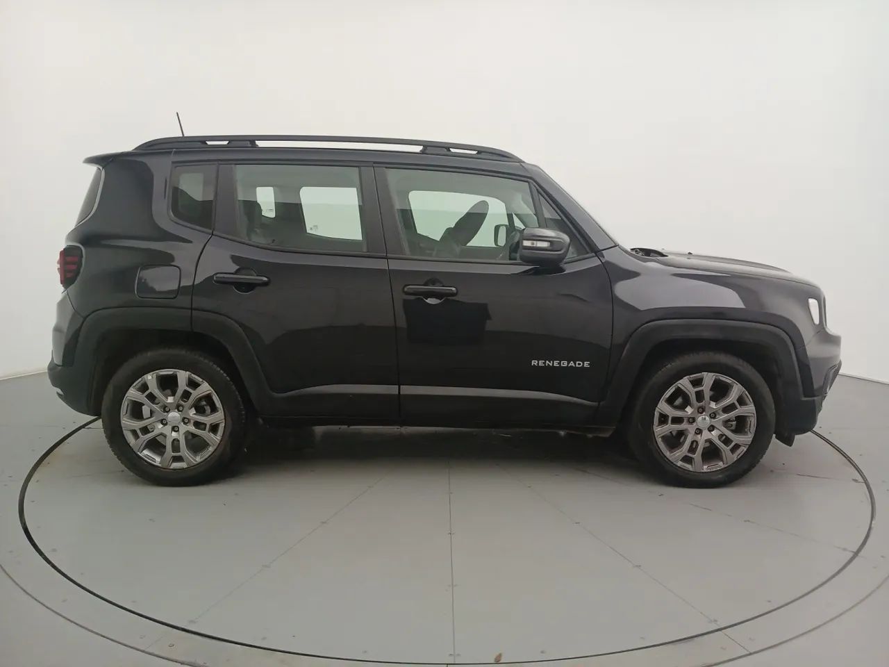 Jeep Renegade Long. T270 1.3 TB 4x2 Flex Aut., foto 6 de 18
