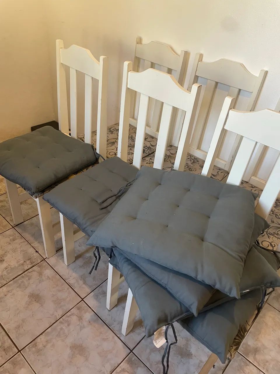 Mesa com 6 cadeiras  - Foto 5