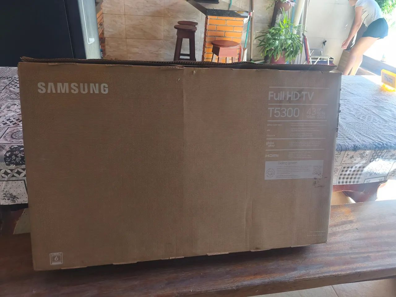 TELEVISAO SAMSUNG 43" COM TELA TRINCADA - Foto 4
