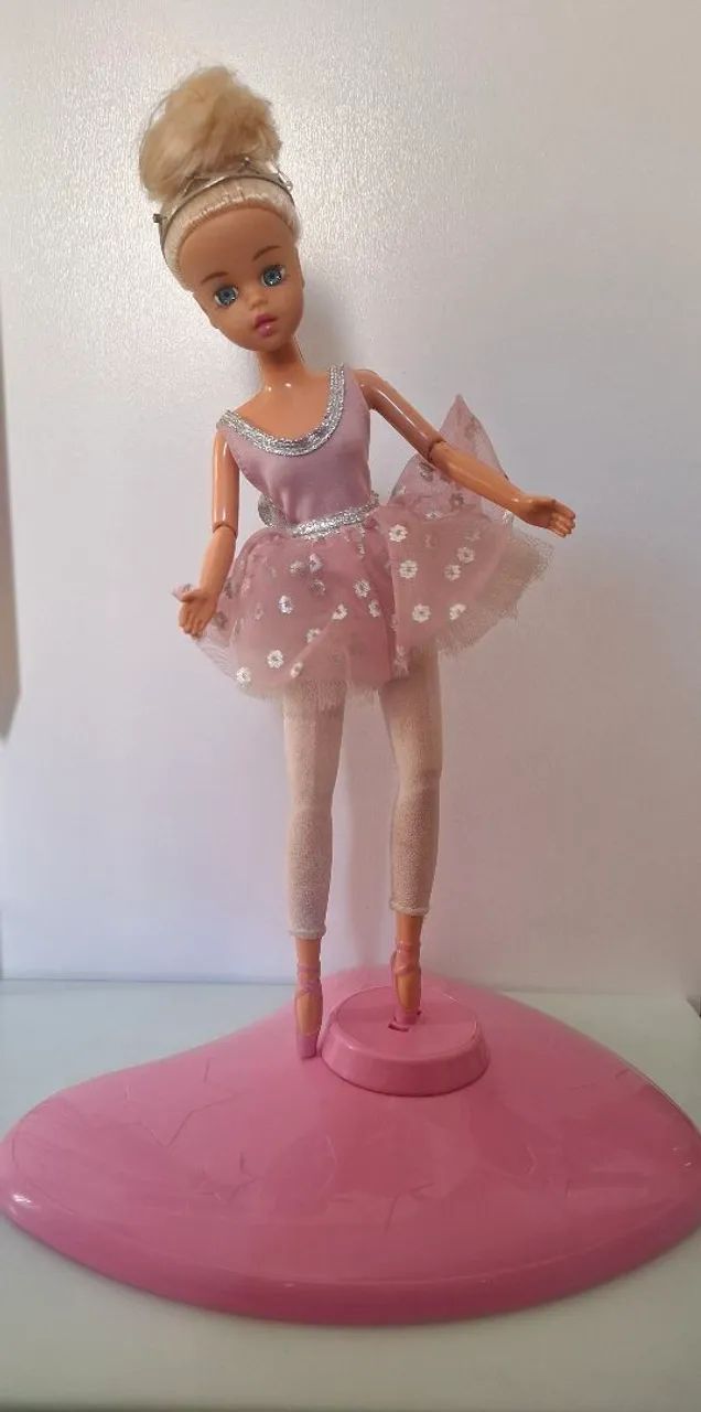 Boneca Susi Bailarina ano 2000 - Foto 4