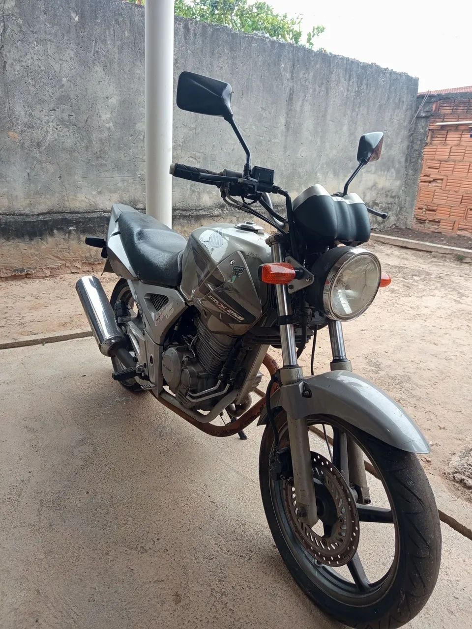 Moto documentada - Foto 3
