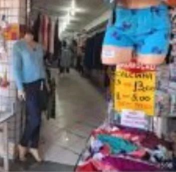 Loja com residência nos fundos