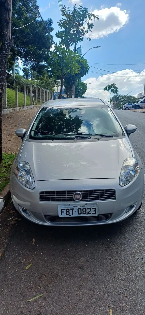 Fiat Punto Punto ESSENCE 1.6 Flex 16V 5p 2012