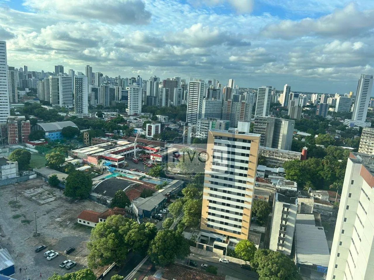 Apartamento com 1 dormitório para alugar, 35 m² por R$ 2.200/mês - Santo Amaro - Recife/PE