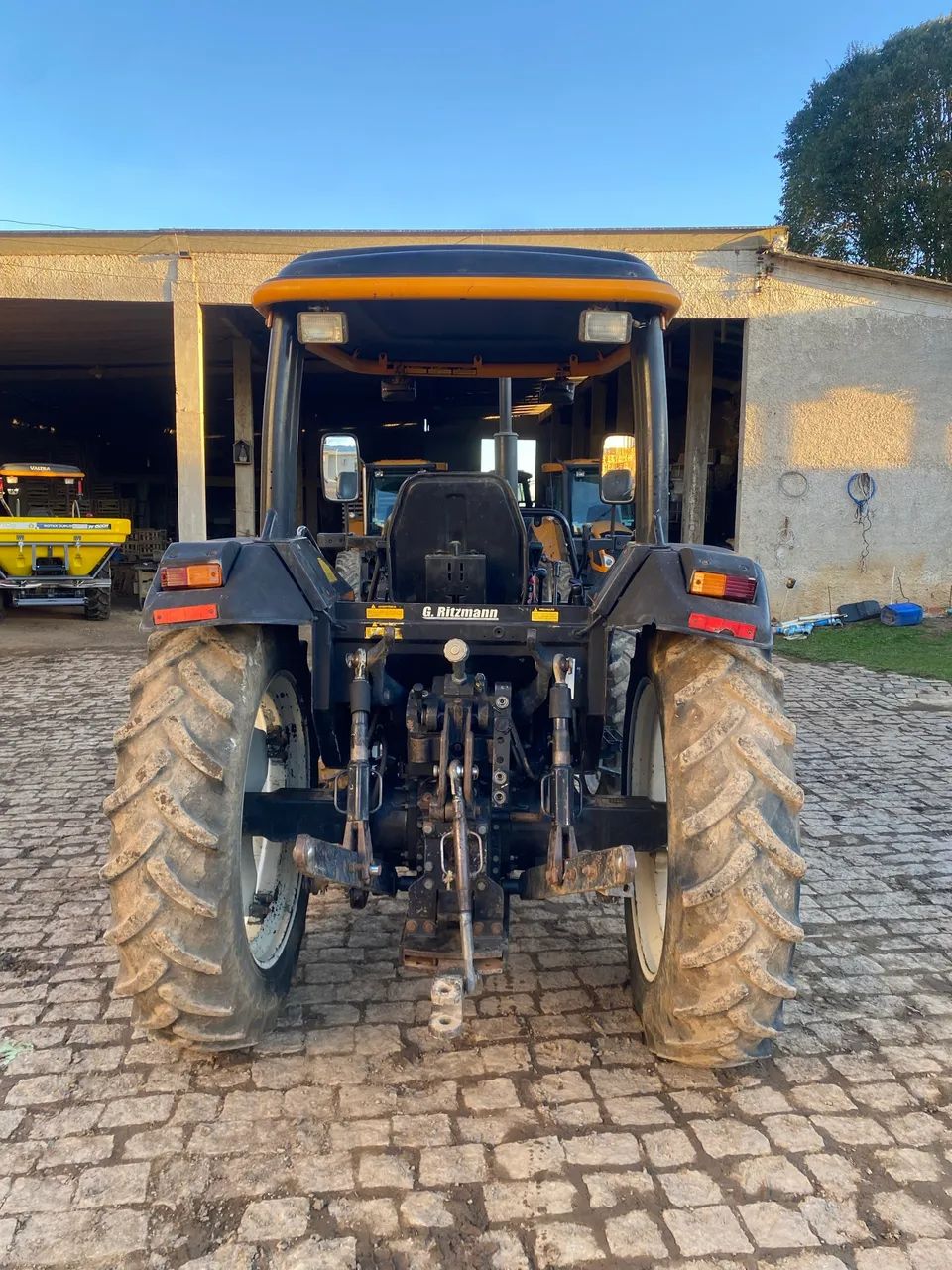 Valtra 700 - Foto 2