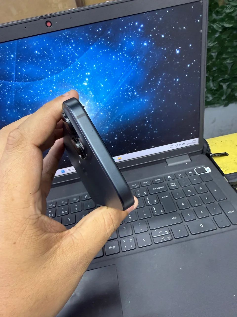 iPhone 15 