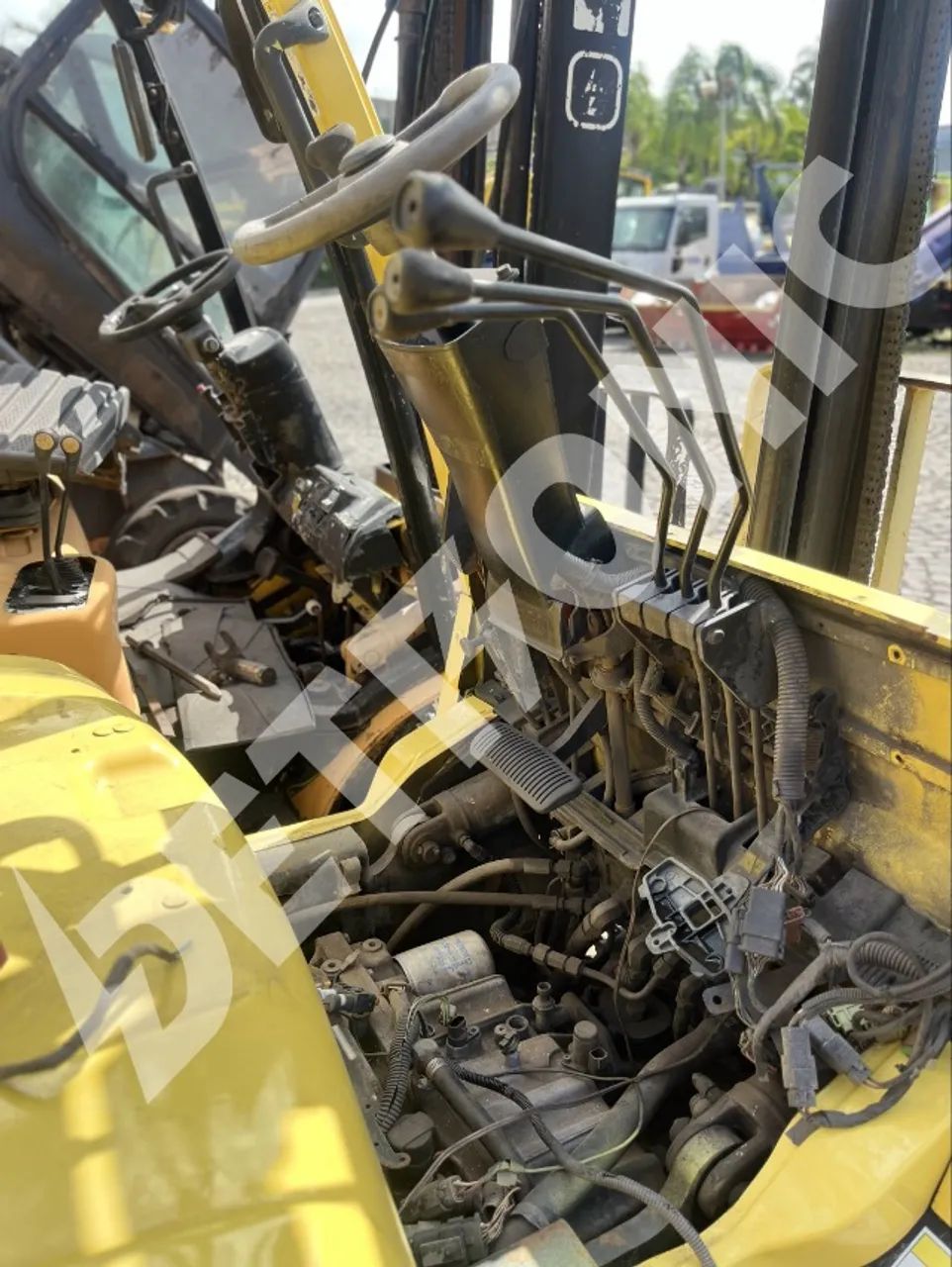 Empilhadeira HYSTER H70FT - 3,5T - Foto 6