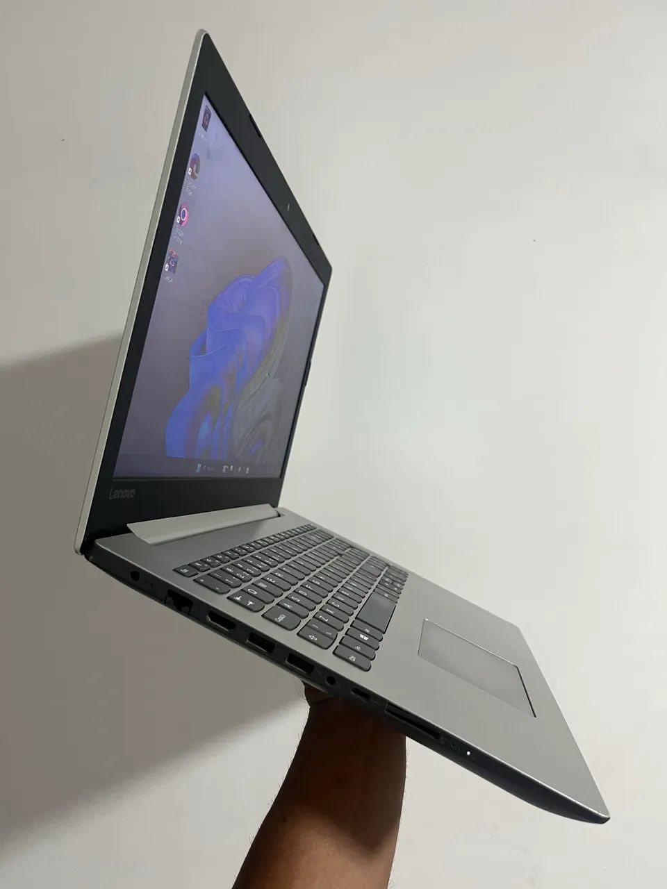 Lenovo ideapad 