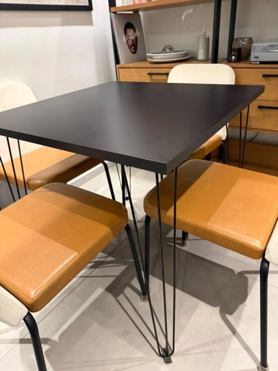 Mesa de jantar 4 lugares