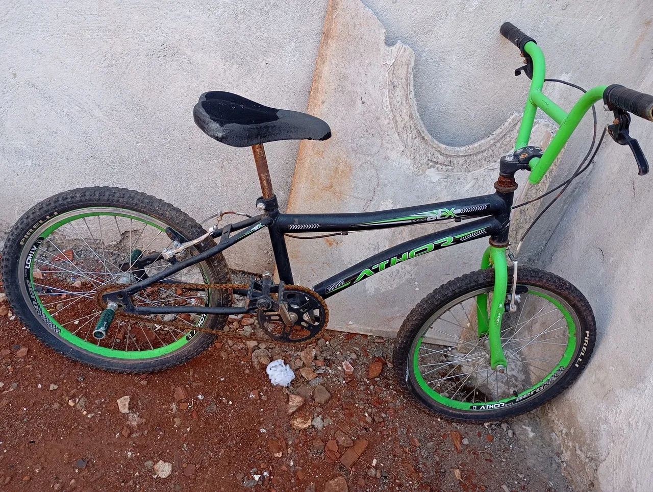 Vende se bicicleta infantil 