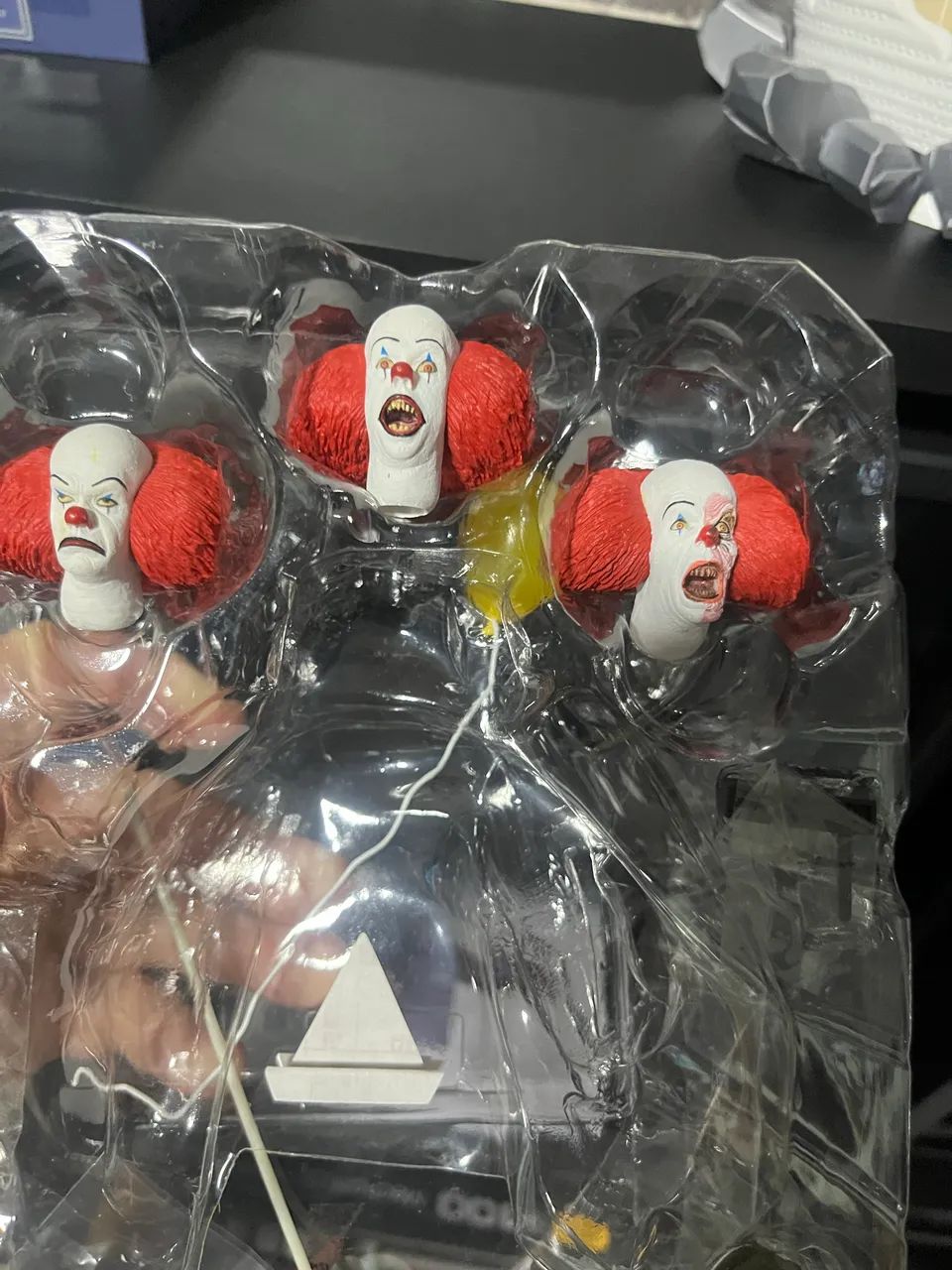Neca pennywise 1990 - Foto 3
