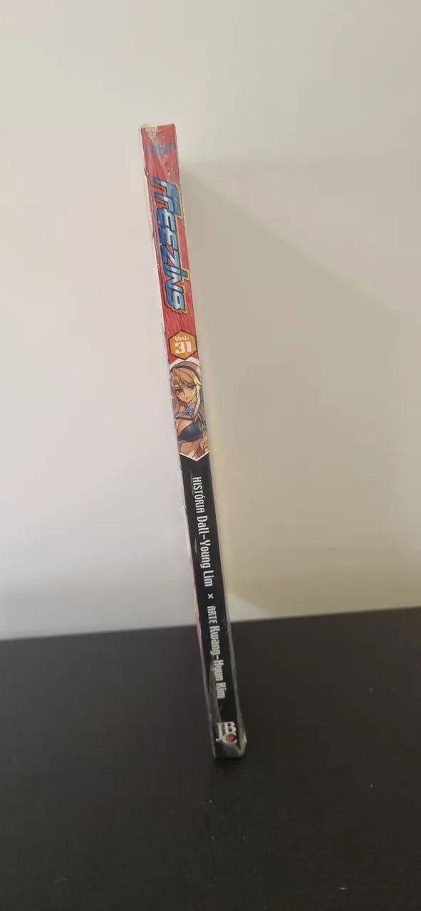 Mangá Freezing, vol. 31 - Foto 2