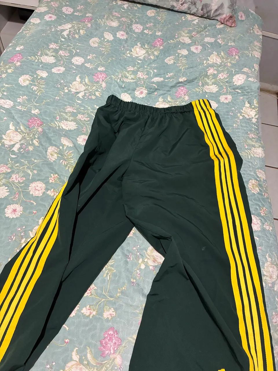 Calça feminina 