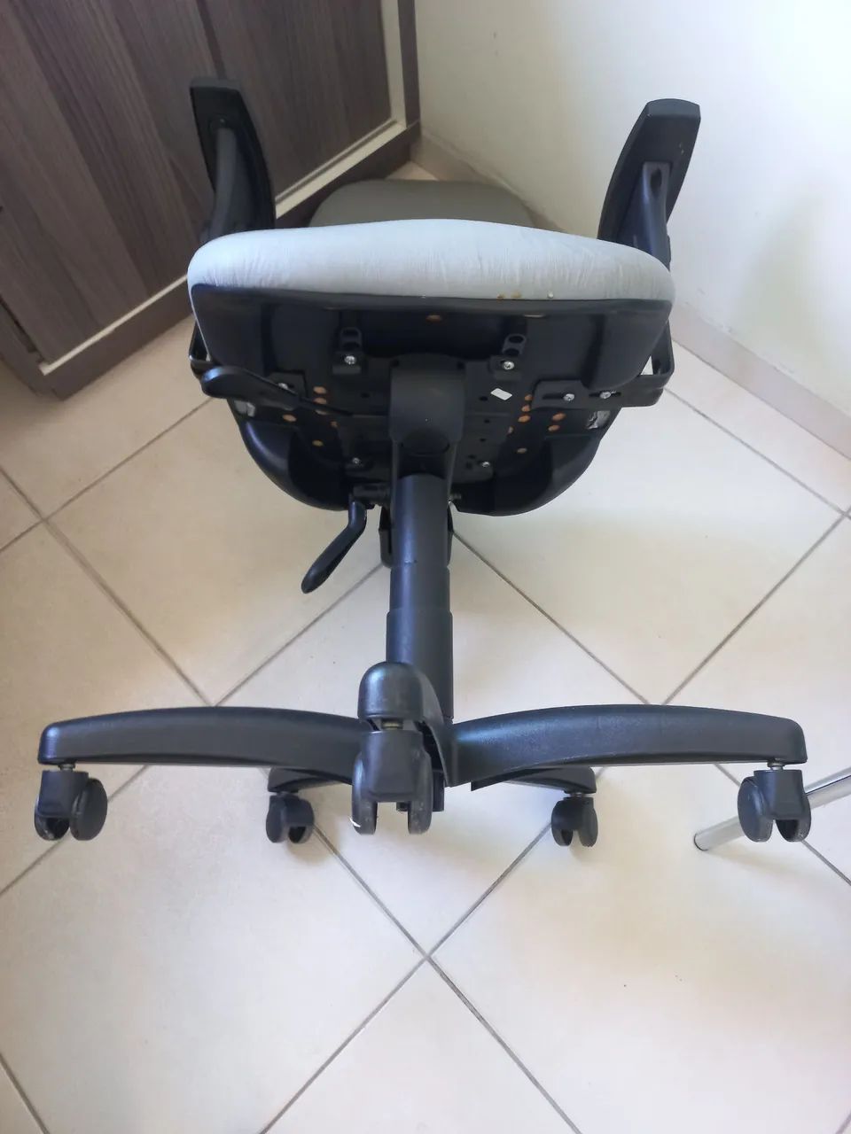 Cadeira Diretor Ergonômica - Foto 5