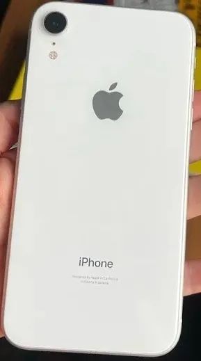 iPhone XR 64GB com caixa 