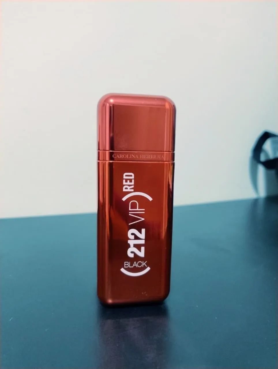 212 Vip Black Red