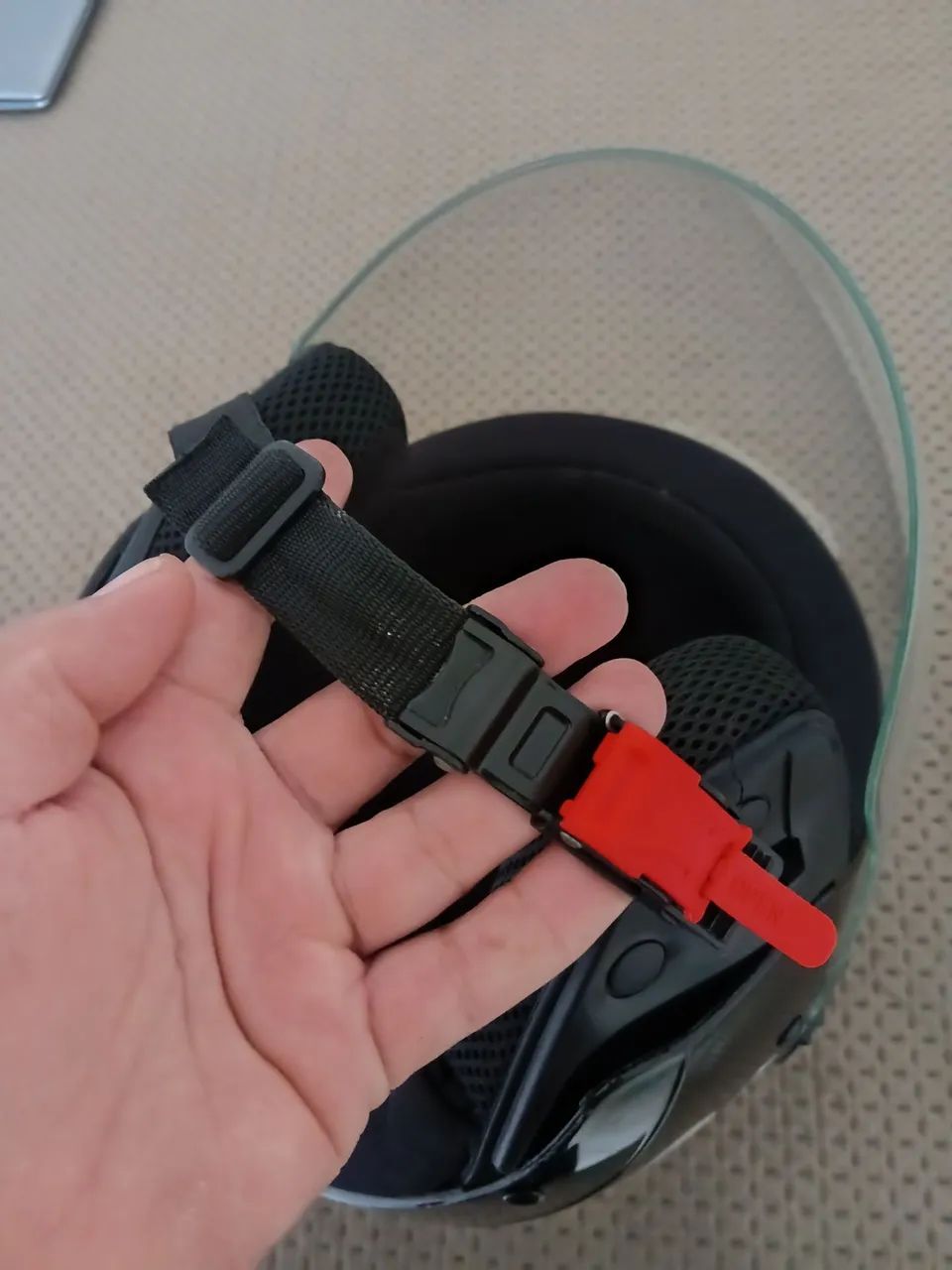 Capacete semi-novo  - Foto 2