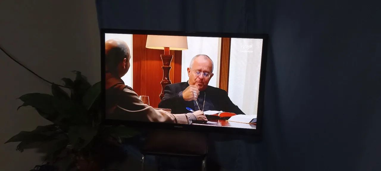 Tv Samsung 43 polegadas digital Não É SMART  - Foto 4
