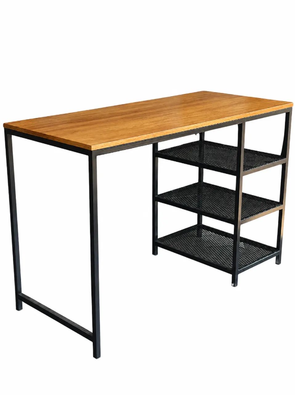 Mesa de Escritório com Prateleiras