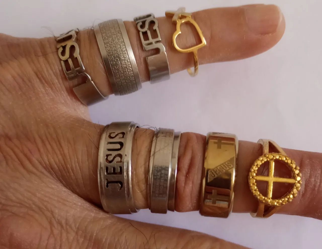 Anéis e alianças com temas religiosos - Foto 2