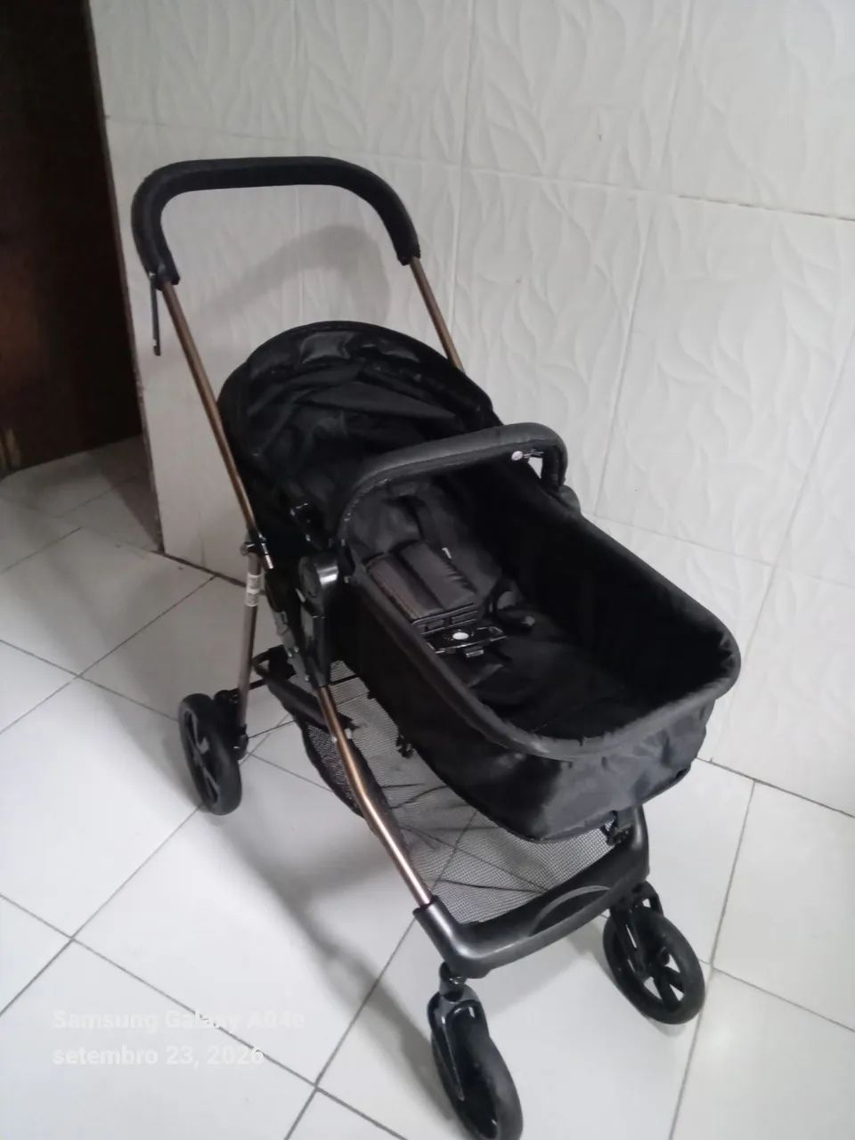Carrinho de bebê Moisés novíssimo  - Foto 2