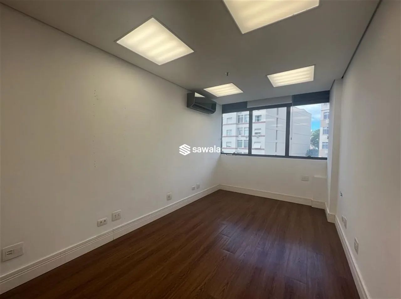 SALA COMERCIAL - 23m² - REFORMADA - FRONTAL - VAZIA - Foto 2