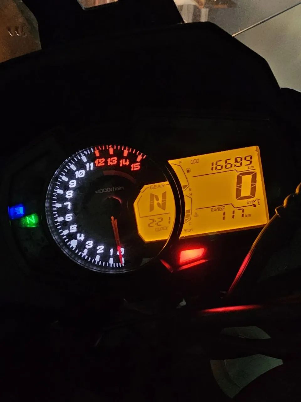 Versys 300 com acessórios.  - Foto 4